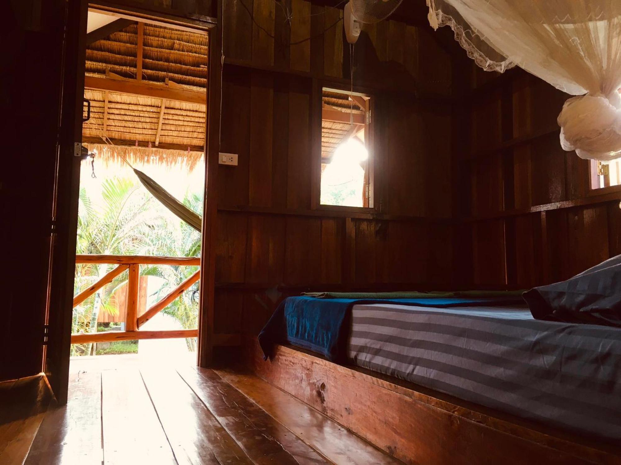 Seree Bungalows & Chill Bar Koh Chang Bagian luar foto