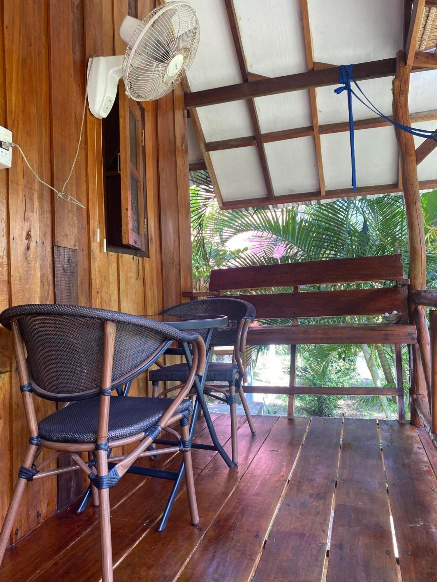 Seree Bungalows & Chill Bar Koh Chang Bagian luar foto